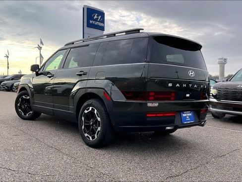 Used 2025 Hyundai Santa Fe SEL image 3