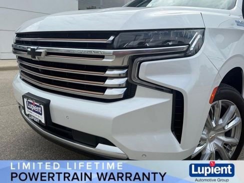 Used 2023 Chevrolet Tahoe High Country w/ Premium Package image 29