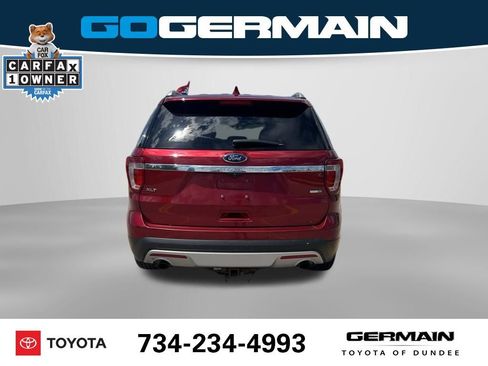Used 2017 Ford Explorer XLT AWD/4WD image 9