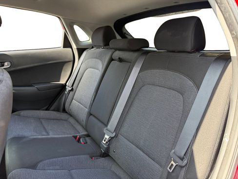 Used 2022 Hyundai Kona SEL w/ Cargo Package image 13