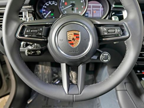 New 2026 Porsche Macan S image 22