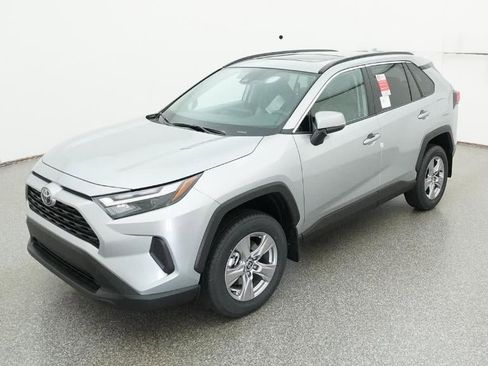 New 2025 Toyota RAV4 XLE image 19