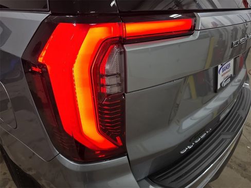 New 2026 GMC Yukon XL Denali w/ LPO, Floor Liner Package image 41