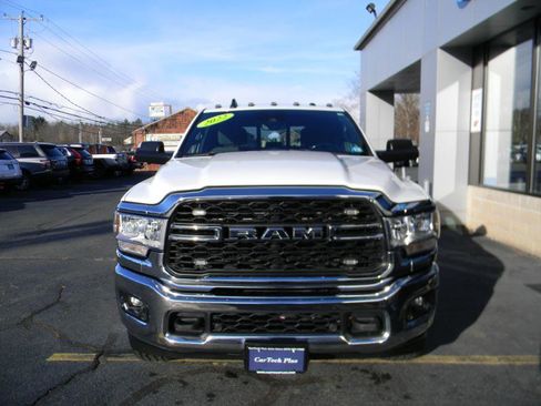 Used 2022 RAM 2500 Tradesman w/ Safety Group image 3