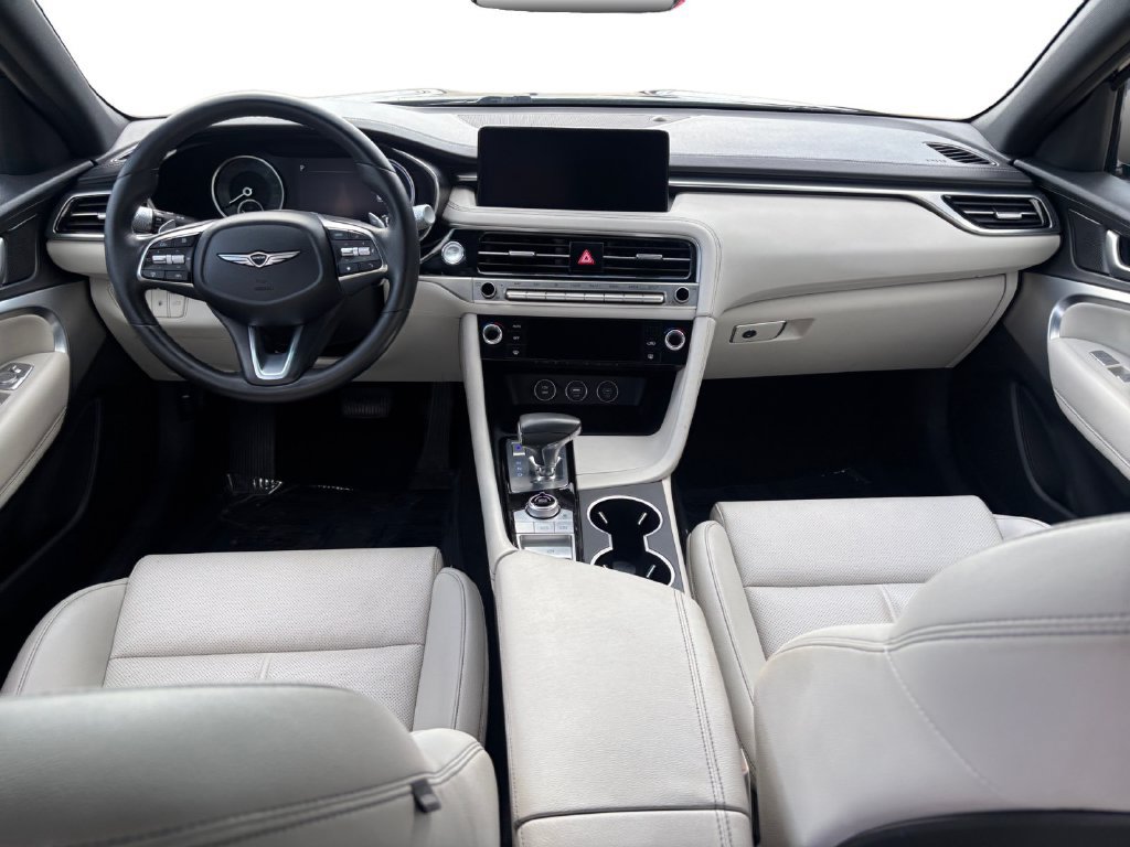 Used 2024 Genesis G70 2.5T RWD image 10