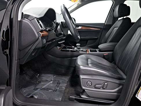 Used 2021 Audi Q5 2.0T Premium AWD/4WD image 5