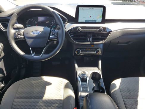 Used 2022 Ford Escape SE w/ Cold Weather Package AWD/4WD image 25