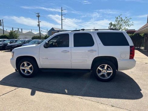Used 2014 Chevrolet Tahoe LT w/ Luxury Package RWD image 8