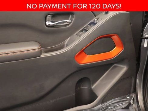 New 2025 Nissan Frontier PRO-4X image 9
