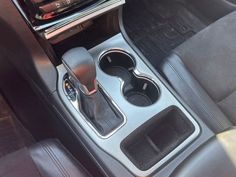 Used 2019 Jeep Grand Cherokee Altitude image 30