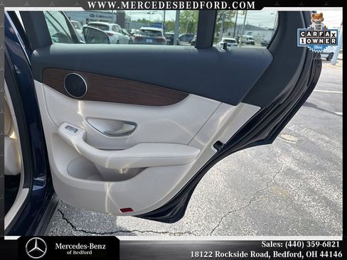 Used 2022 Mercedes-Benz GLC 300 4MATIC image 27