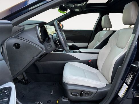 Used 2024 Lexus RX 350 Premium w/ Convenience Package image 9