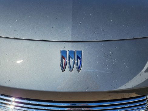 New 2026 Buick Envista Preferred w/ Convenience I Package FWD image 10