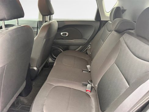 Used 2016 Kia Soul image 24