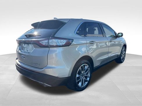 Used 2017 Ford Edge Titanium w/ Equipment Group 301A FWD image 6