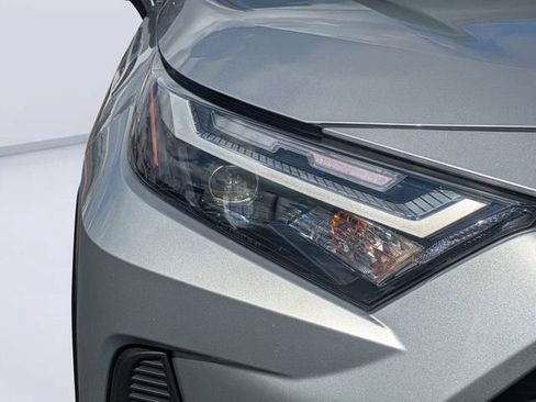 Used 2025 Toyota RAV4 LE FWD image 9