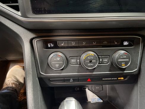 Used 2019 Volkswagen Atlas SE FWD image 27