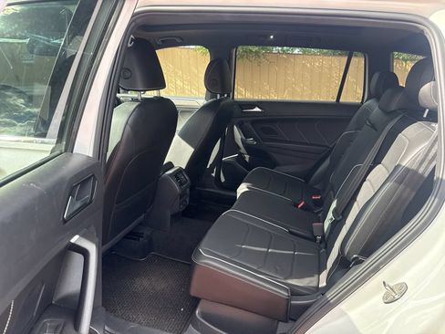 Used 2022 Volkswagen Tiguan SEL R-Line AWD/4WD image 22
