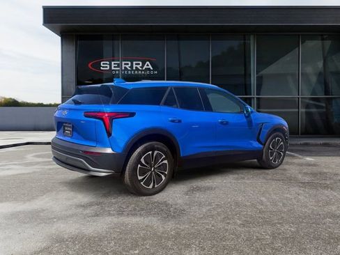 Used 2024 Chevrolet Blazer EV LT AWD/4WD image 5