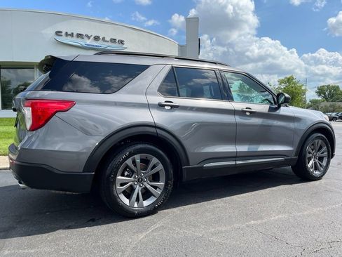 Used 2021 Ford Explorer XLT w/ Equipment Group 202A RWD image 48