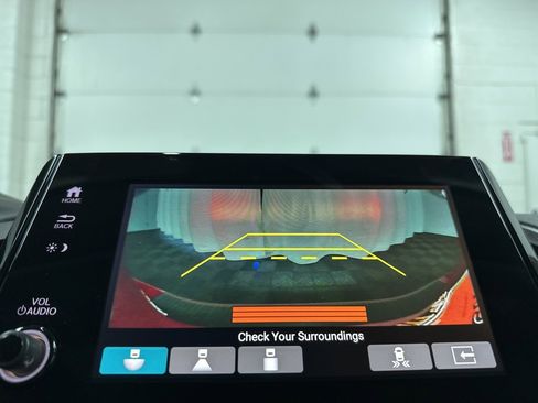 Used 2024 Honda Odyssey Touring image 29