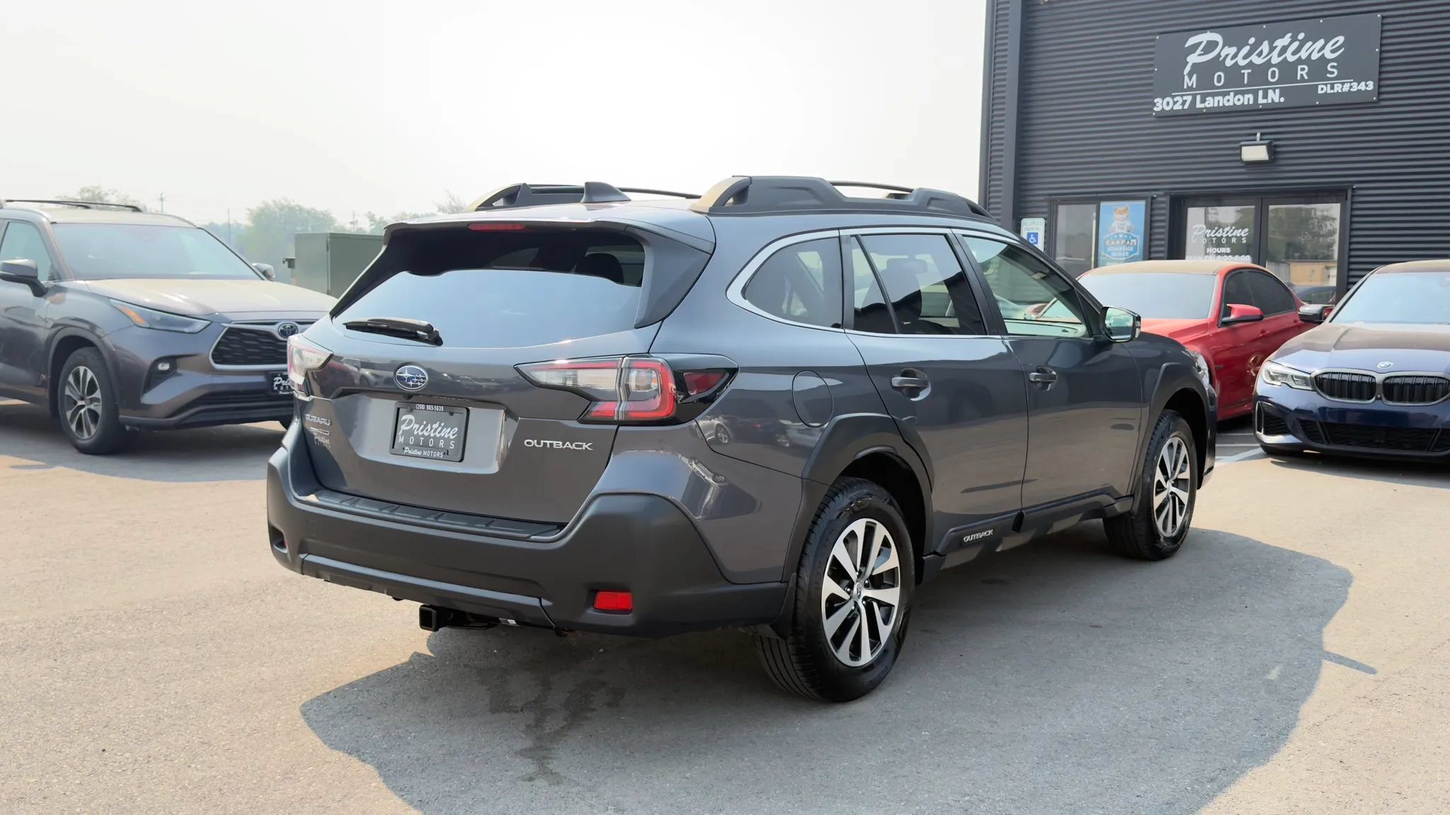 Used 2024 Subaru Outback Premium AWD/4WD image 4