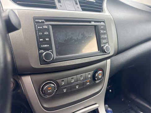 Used 2013 Nissan Sentra SV w/ Premium Pkg FWD image 54