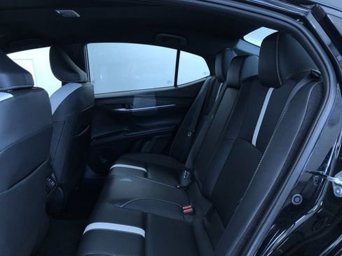 Certified 2025 Toyota Camry SE image 21