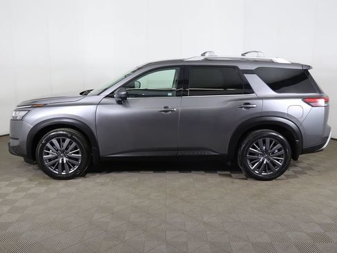 Used 2023 Nissan Pathfinder SL w/ SL Premium Package AWD/4WD image 21