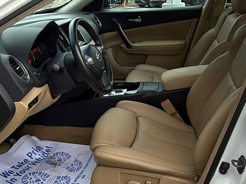 Used 2010 Nissan Maxima 3.5 SV w/ Monitor Pkg FWD image 18