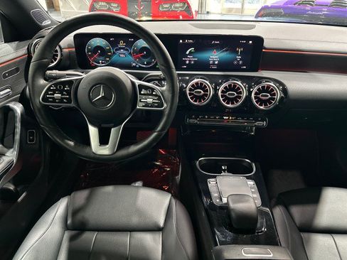 Used 2021 Mercedes-Benz CLA 250 4MATIC image 38