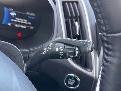 Certified 2024 Ford Edge SEL w/ Convenience Package AWD/4WD image 30