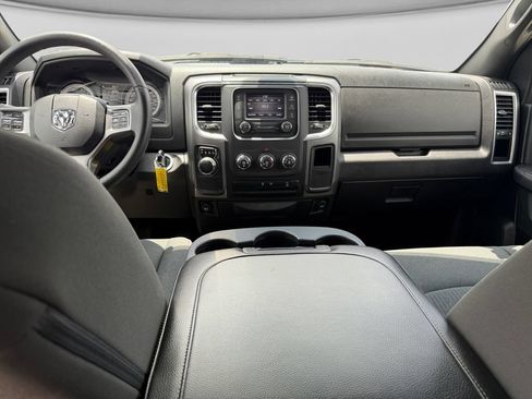 Used 2024 RAM 1500 Warlock RWD image 14