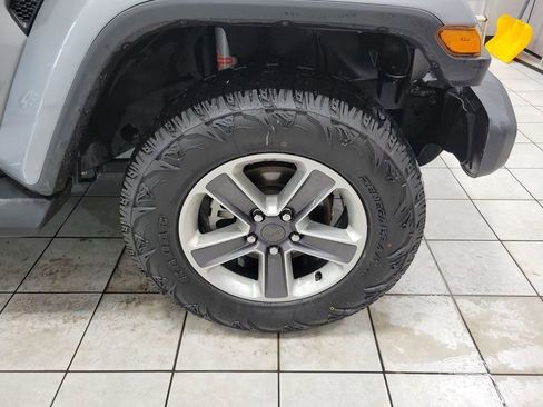 Used 2021 Jeep Wrangler Unlimited Sahara image 50