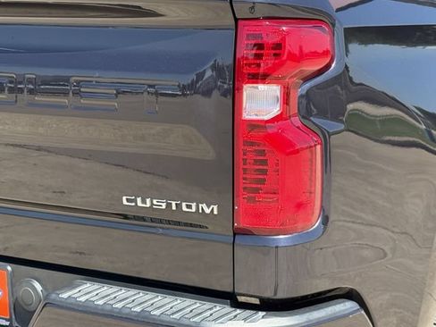 Certified 2023 Chevrolet Silverado 1500 Custom RWD image 8