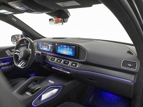 Used 2025 Mercedes-Benz GLE 63 AMG S image 37