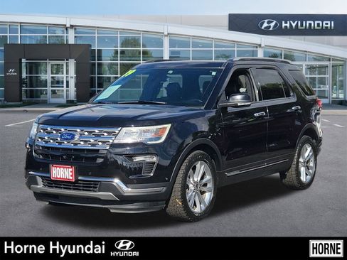 Used 2019 Ford Explorer Limited w/ Ford Safe & Smart Package image 1