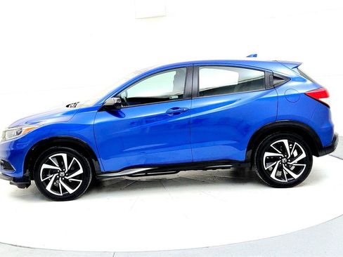 Used 2019 Honda HR-V Sport image 3