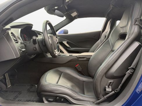 Used 2018 Chevrolet Corvette Grand Sport RWD image 10