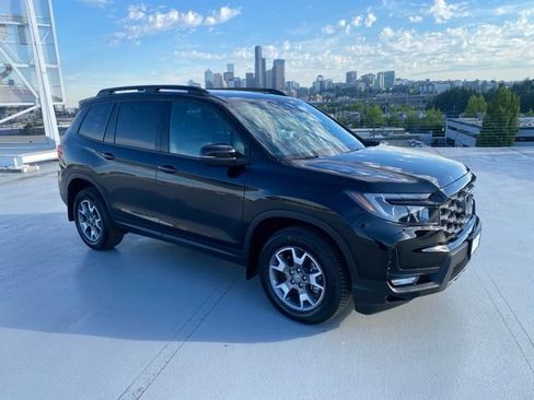 Certified 2023 Honda Passport TrailSport image 33