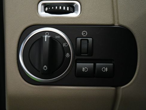 Used 2016 Land Rover LR4 HSE image 23