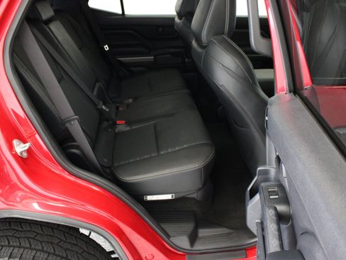 Used 2025 Toyota 4Runner TRD Off-Road Premium w/ Tow Technology Package AWD/4WD image 36