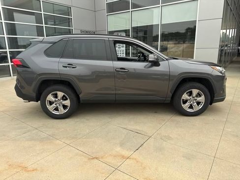 Used 2024 Toyota RAV4 XLE FWD image 8