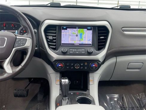 Used 2019 GMC Acadia SLT image 28