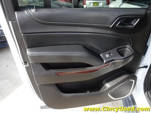 Used 2016 GMC Yukon XL SLT AWD/4WD image 27