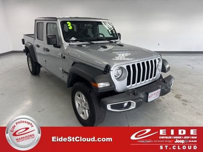 Used 2023 Jeep Gladiator Sport