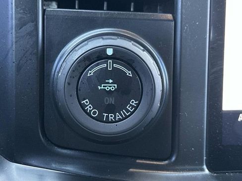 Used 2024 Ford F250 Lariat w/ Lariat Ultimate Package image 31