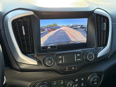 Used 2022 GMC Terrain SLT FWD image 26