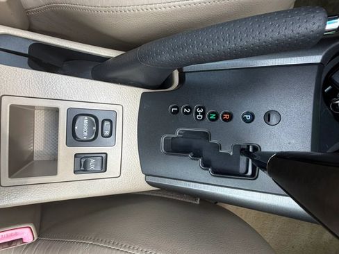 Used 2010 Toyota RAV4 Limited image 15