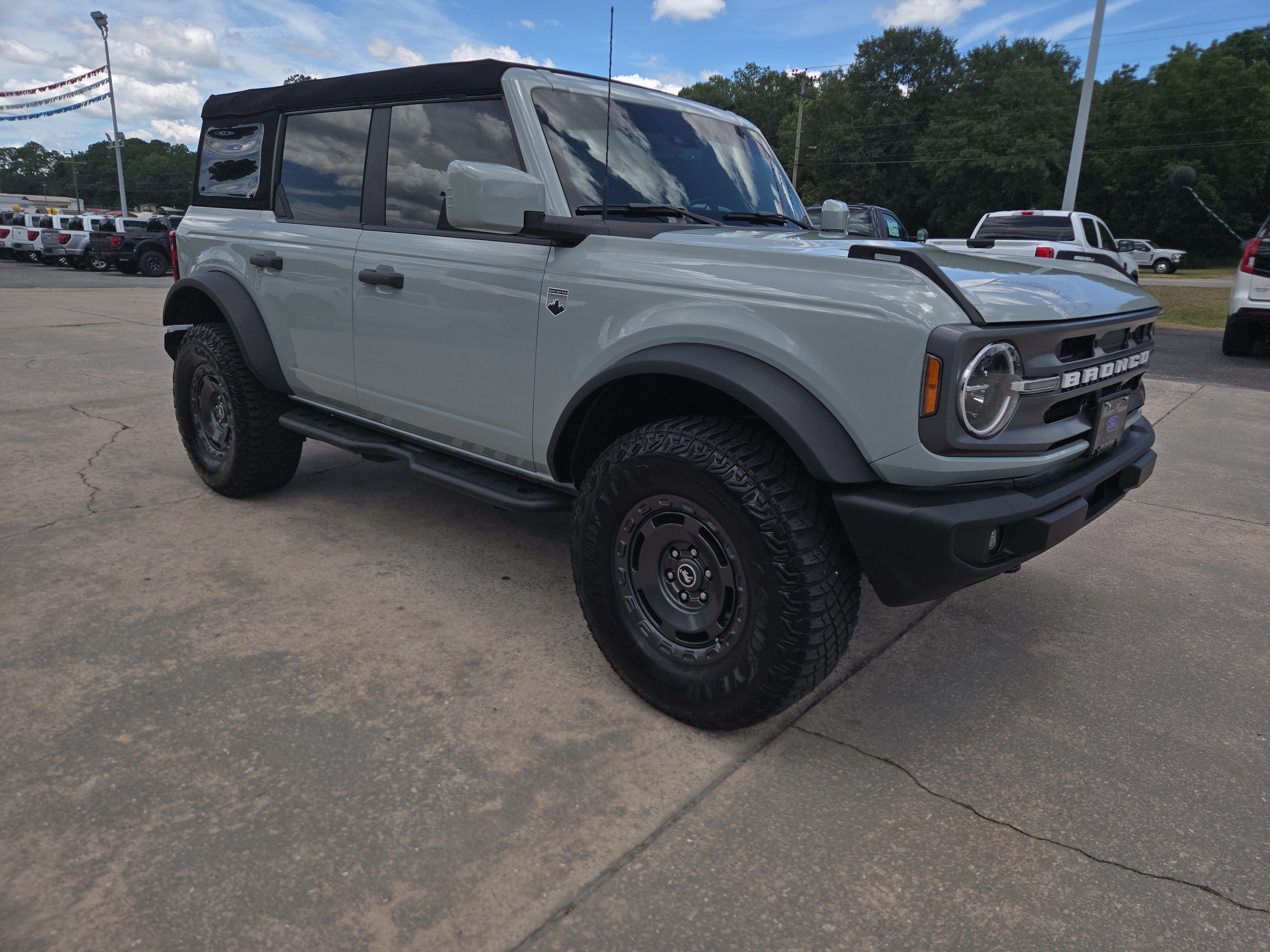 Used 2024 Ford Bronco Big Bend AWD/4WD image 4